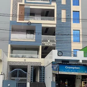 Abhinandan Palace Hotel Udaipur